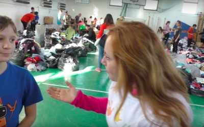 Gardróbfrissítés ugrálóvárral és kenyérlángossal